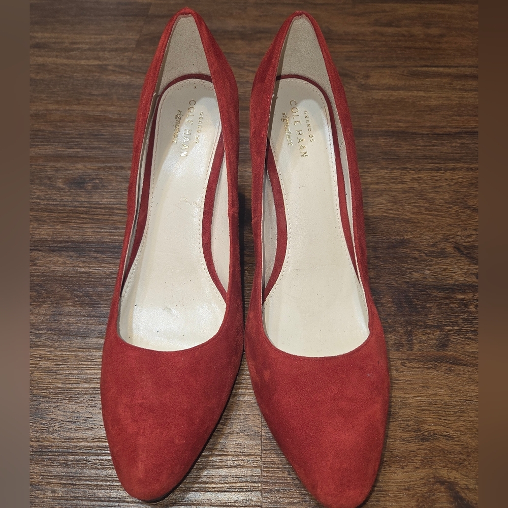 Cole Haan Women's Red Suede Pumps Size 9B.